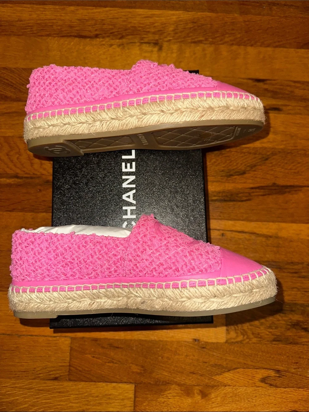 NWT Chanel Pink 2024 Interlocking CC Logo Espadrilles